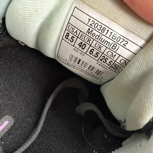 Brooks Adrenaline GTS 23 Womens 8.5 Black Gray Low Top Running Athletic Sneakers - Picture 9 of 10